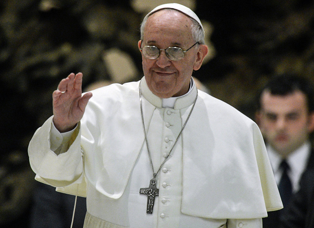Папа Римский Франциск призвал людей укреплять свою веру