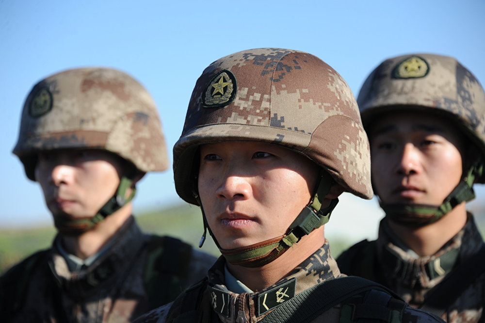 КНР: сокращение армии как демонстрация силы