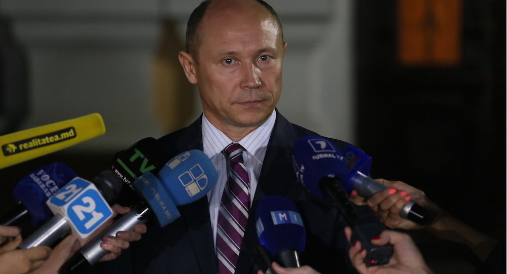 Премьер Молдавии уверен, что депутаты отправят его в отставку