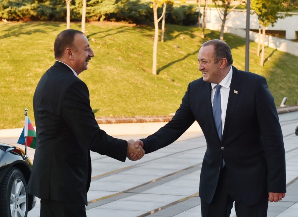 В Тбилиси состоялась церемония встречи президента Ильхама Алиева