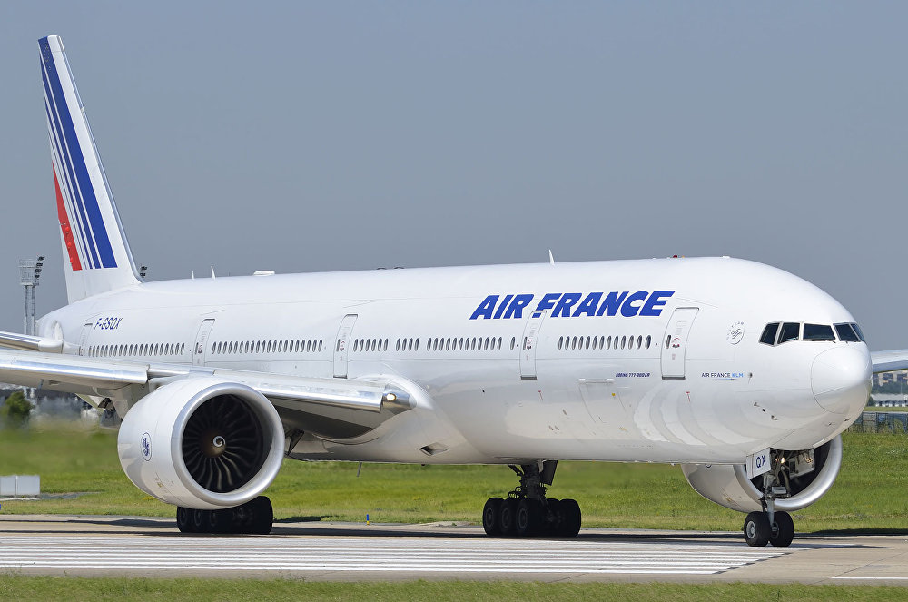   Air France,    ,  