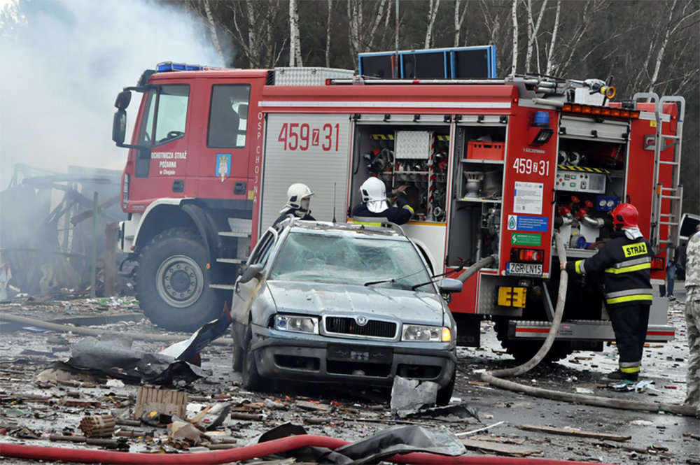 СМИ: при взрыве на границе Польши и Германии пострадали восемь человек