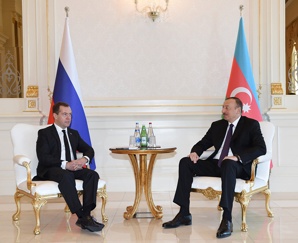 Визит премьера РФ послужит укреплению отношений Азербайджана и России