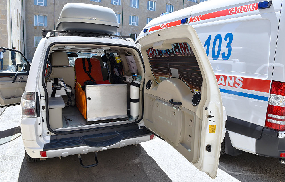 В Баку карета скорой помощи попала в аварию, пациент погиб