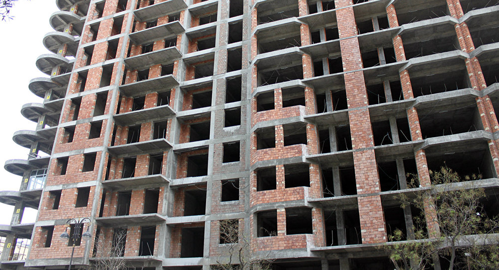 Эксперт: Цены на рынке недвижимости Баку снизились почти на треть