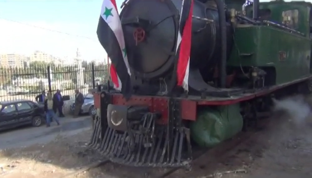 Исторический паровоз выехал из Дамаска
