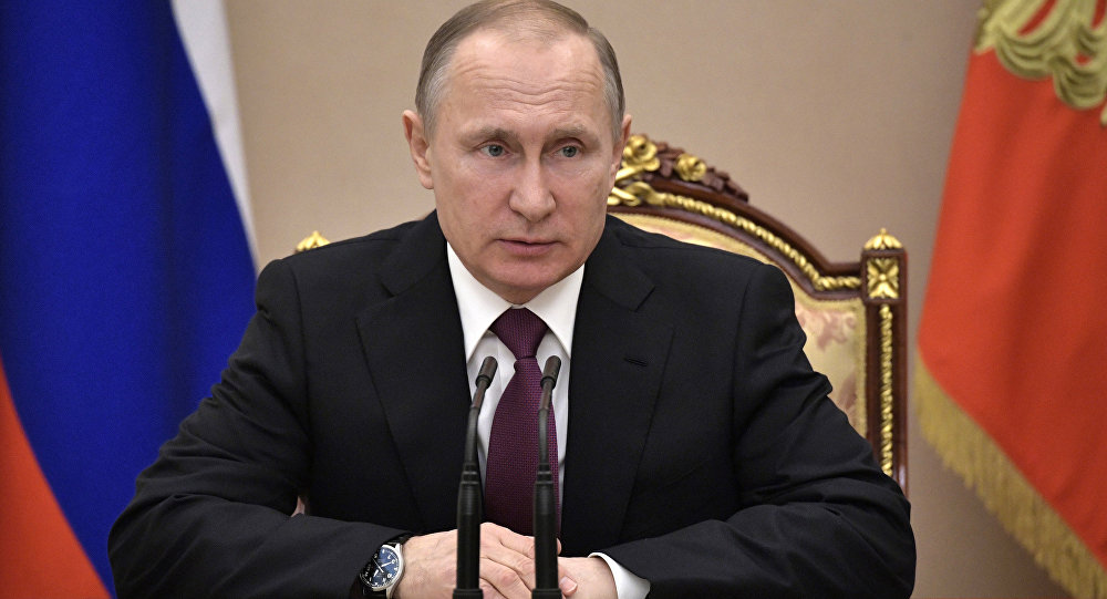 Путин обсудил с членами Совбеза давление на российские СМИ