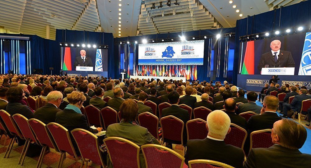 Лукашенко: важно прекратить геополитическое соперничество в регионе