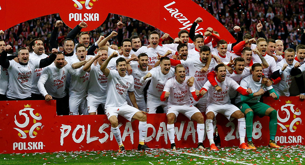 Сборная Польши вышла в финальную стадию ЧМ-2018 со счетом 4:2