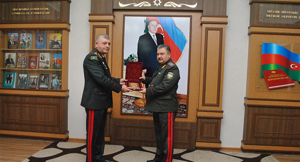 Глава Минобороны Узбекистана - в Военной академии ВС АР