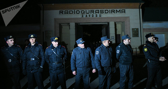 Взрыв на территории завода Радиостроения в Хатаинском районе Баку