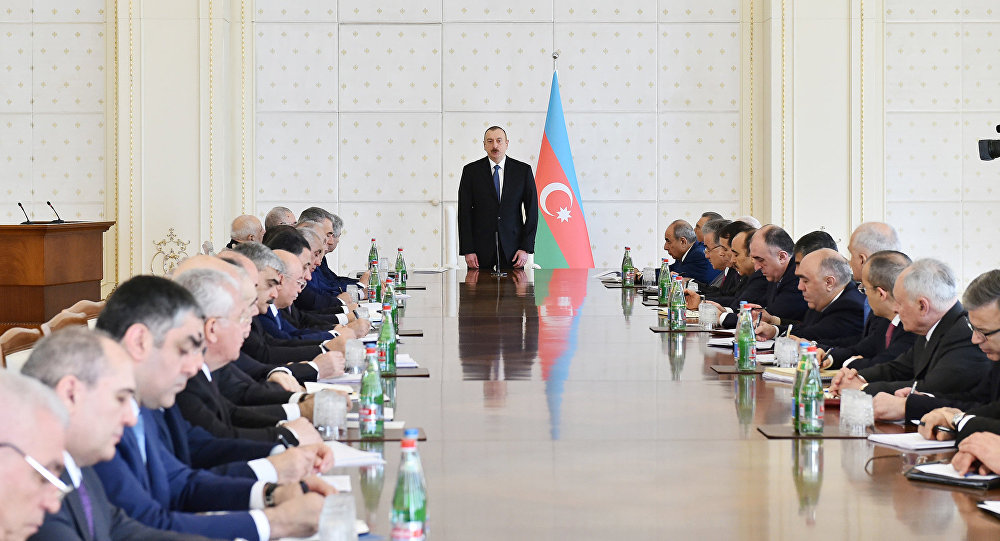 Президент Алиев: Азербайджан продолжит наращивание военного потенциала